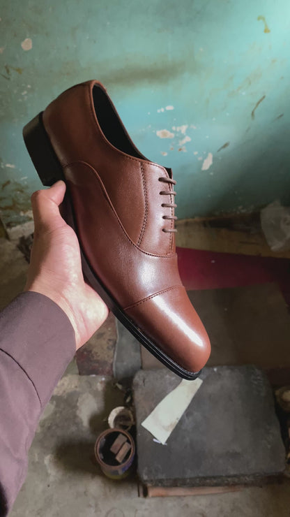 Tan Oxford Shoe